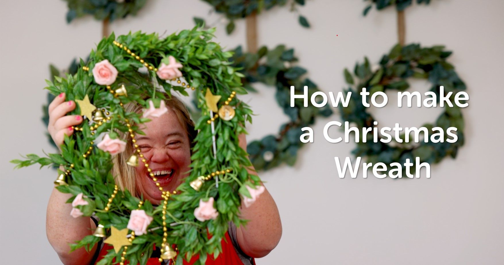 How to Make a Christmas Wreath by Jane