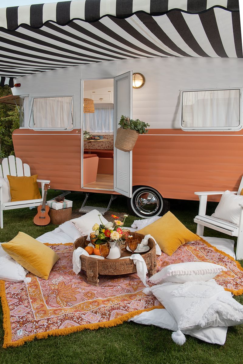 See Inside the Ultimate Retro Caravan Renovation | Endeavour Lotteries